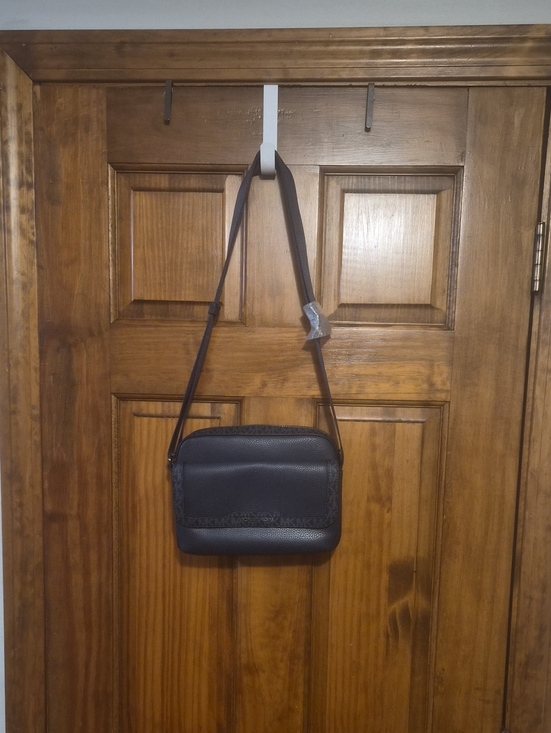 Michael Kors Handbags - Michael Kors Navy Leather Messenger Crossbody
